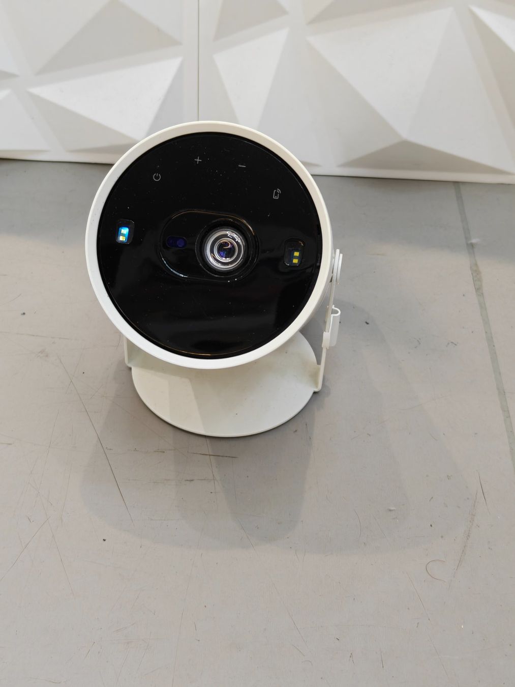 Samsung Proiettori: Samsung The Freestyle Ab 50.Fr – Difettoso da Solothurn venduto da Electronic.3 3