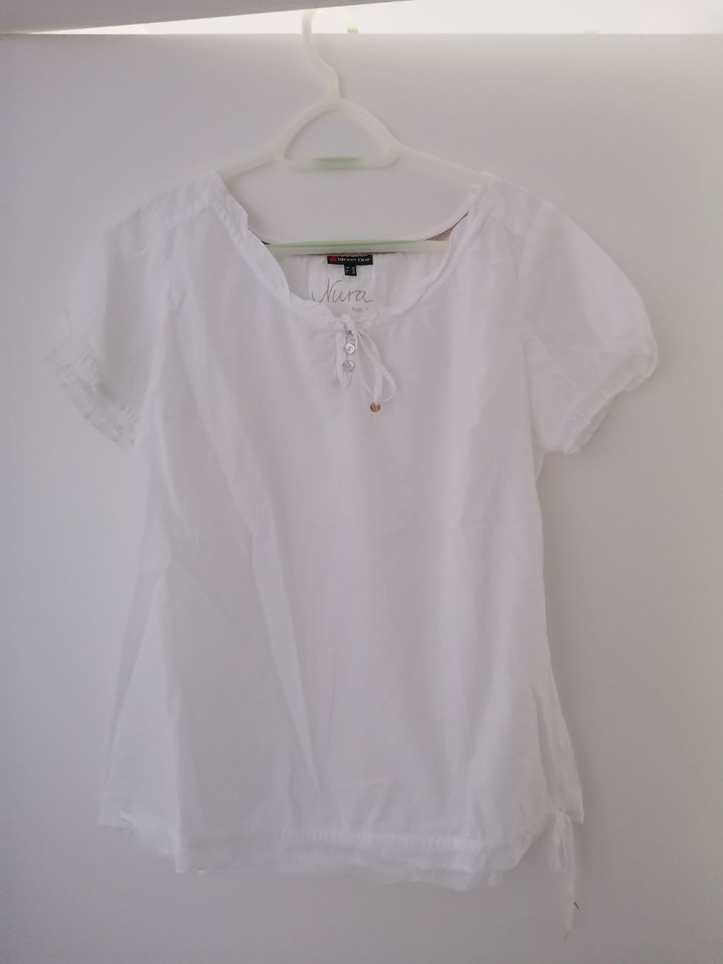 Top: Chemisier blanc – Nuovo (secondo la descrizione) da Marly venduto da FabienneVrs