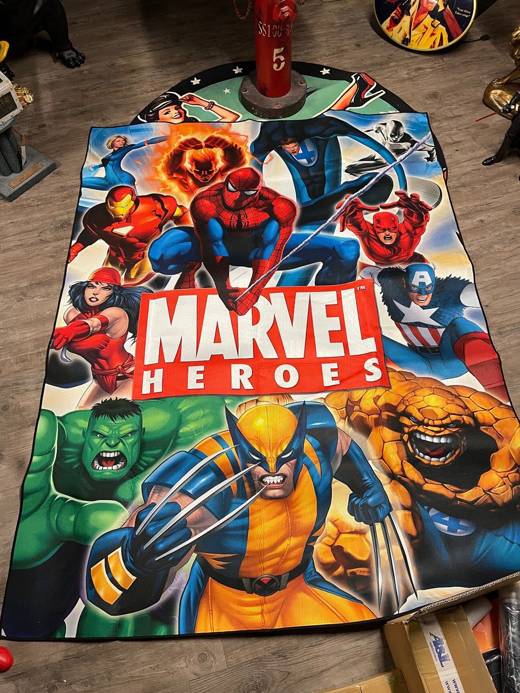 Tappeti: Marvel Heroes teppich Spiderman Hulk Wolverine – Nuovo (secondo la descrizione) da Sursee venduto da Tommy81