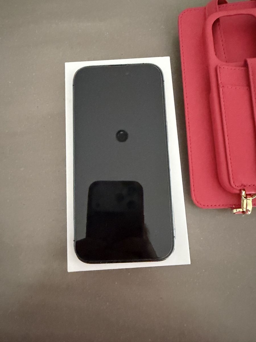 Apple Telefoni cellulari / Smartphones: iphone 14 Pro, 128 GB mit Zubehör – Usato da Baden venduto da Marli89 2