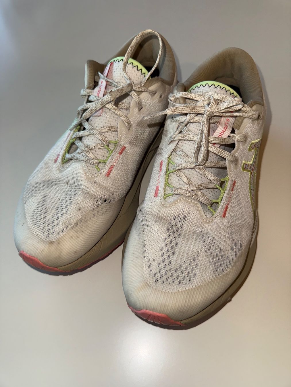 Asics Herrenschuhe: Novablast 5 – Gebraucht aus Meyrin von Sdenis84 1