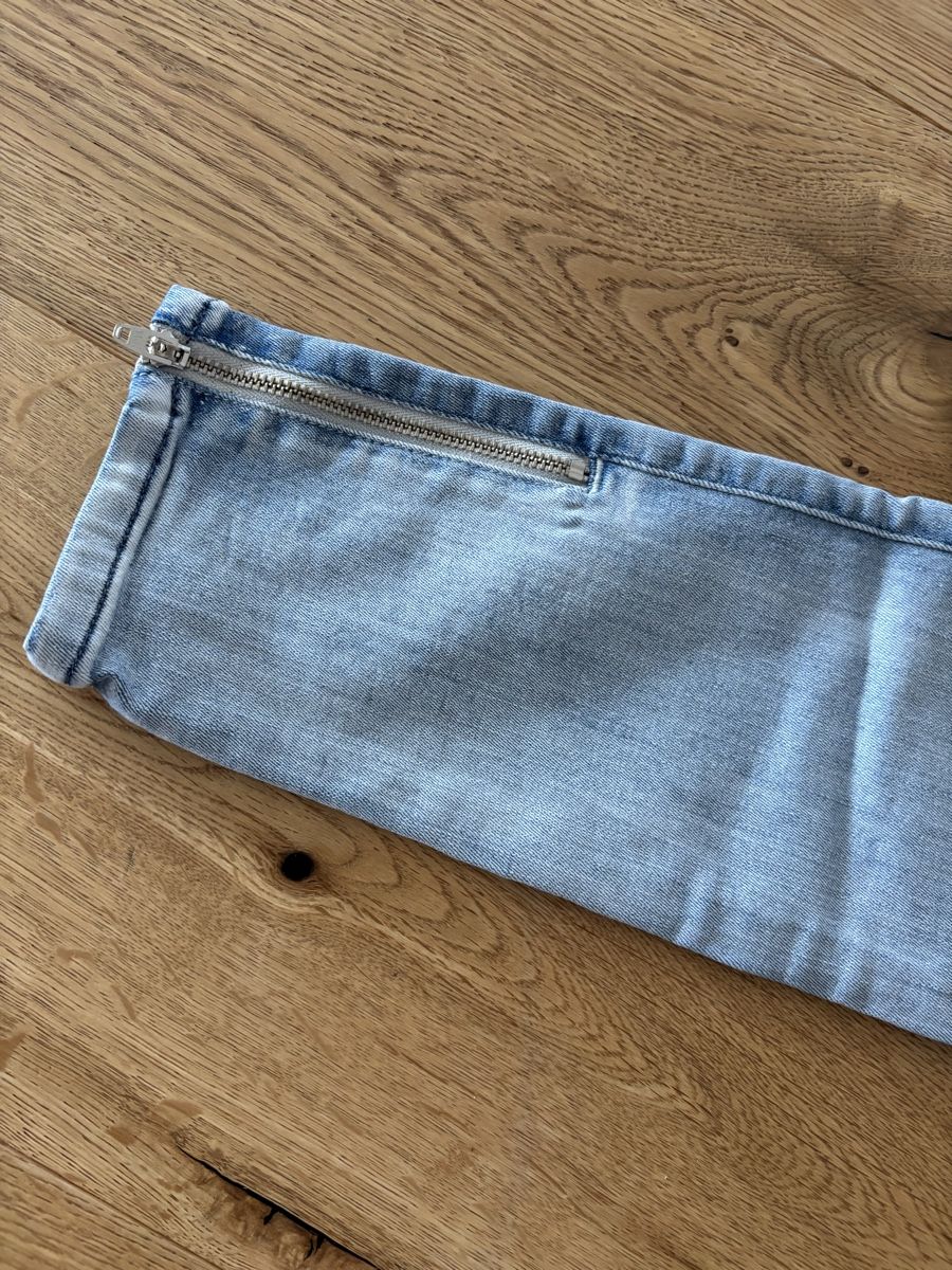 Diesel Jeans: Diesel Jeans – Gebraucht aus Buttisholz von Melsan 1