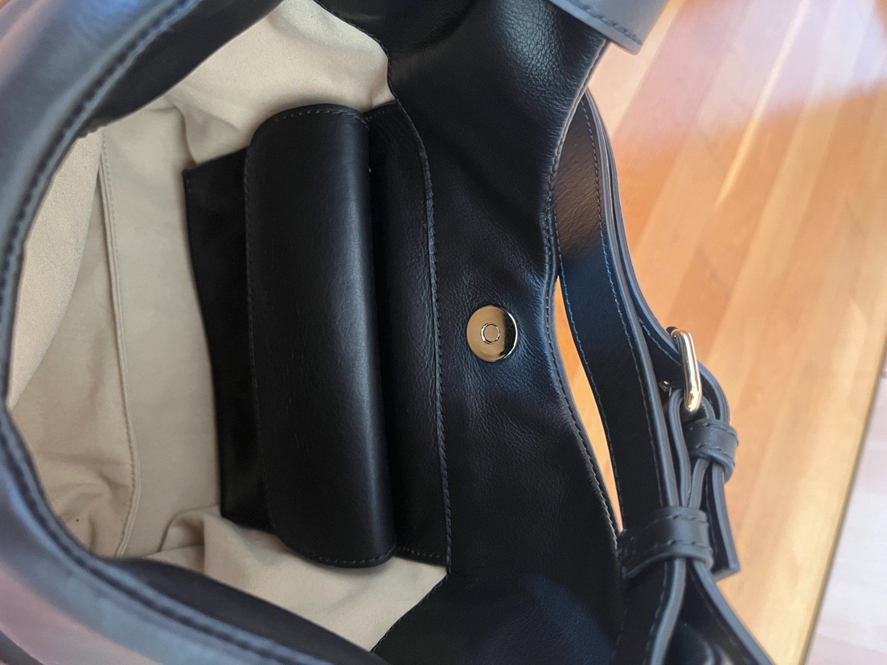Guess Sacs femmes: Borsa della GUESS nuova – Neuf avec emballage d'origine à Davesco-Soragno par dai_925z 2