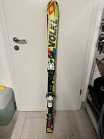 À vendre ski enfant taille 140cm de marque VOLKI