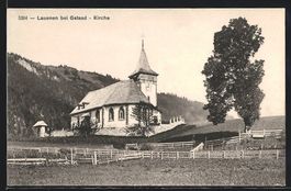 Lauenen bei Gstaad, Kirche mit Umgebung