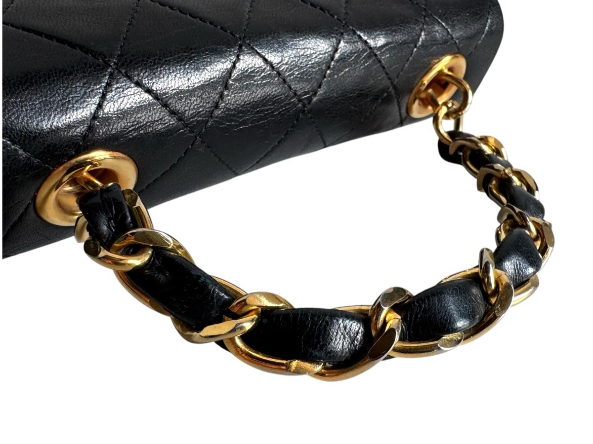 Chanel Borse da donna: CHANEL Lambskin Mini Flap Chain Handle Bag Tasche – Usato da Kriens venduto da hannaandkiko 6