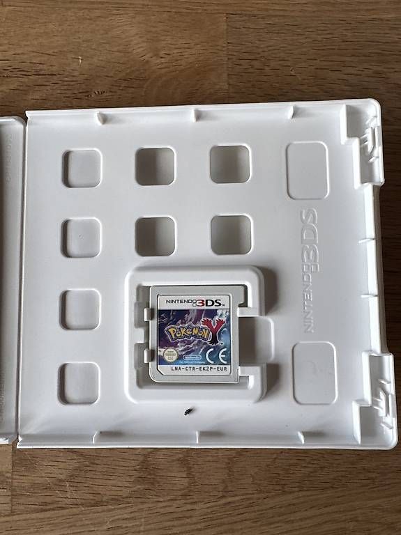 Giochi: Pokémon Y  Nintendo 3DS – Usato da Villars-tiercelin venduto da jul_98kb 1