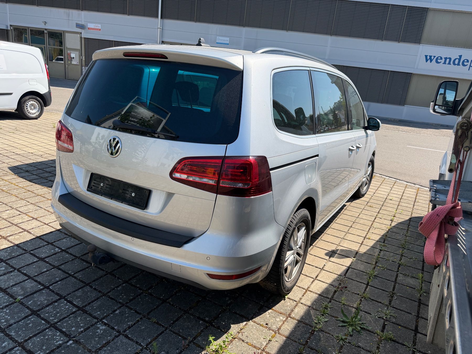 VW Automobili: VW SHARAN 2.0 TDI DSG BMT 4X4 184PS – Usato da Muhen venduto da Vito-Automobile 3