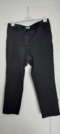 Schwarze Hose von KJBRAND, Grösse 50, Top Zustand!