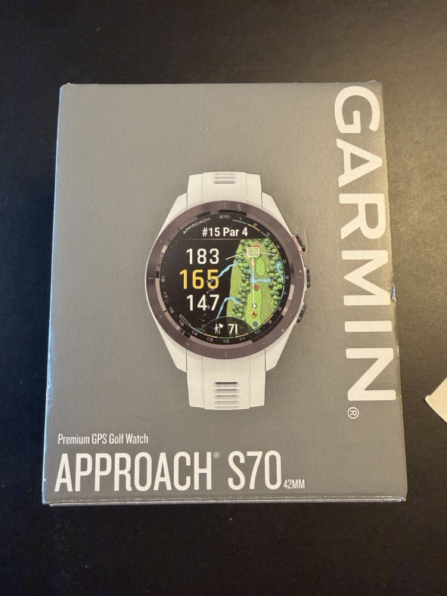 Garmin Smartwatch: Garmin s70 golf watch 42mm – D'occasion à Uttigen par RyanM 2