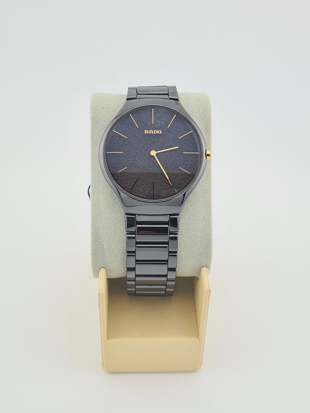 Rado Orologi: Rado True Thinline L Earth Quarz – Nuovo e nell'imballaggio originale da Zug venduto da L.A.Zug