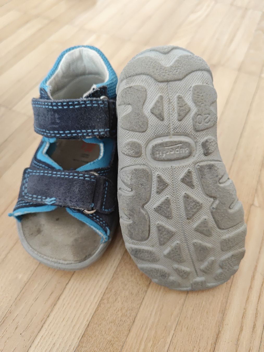 Scarpe per ragazzi: Sandalen – Usato da Ortschwaben venduto da _MELU_ 2