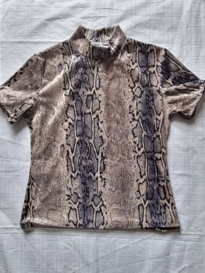 T-shirt: Shirt, Top Gr.S, – Nuovo (secondo la descrizione) da Geroldswil venduto da Agapanthus22 1