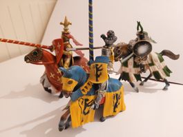 3 Schleich ritter figuren mit pferd. Top !