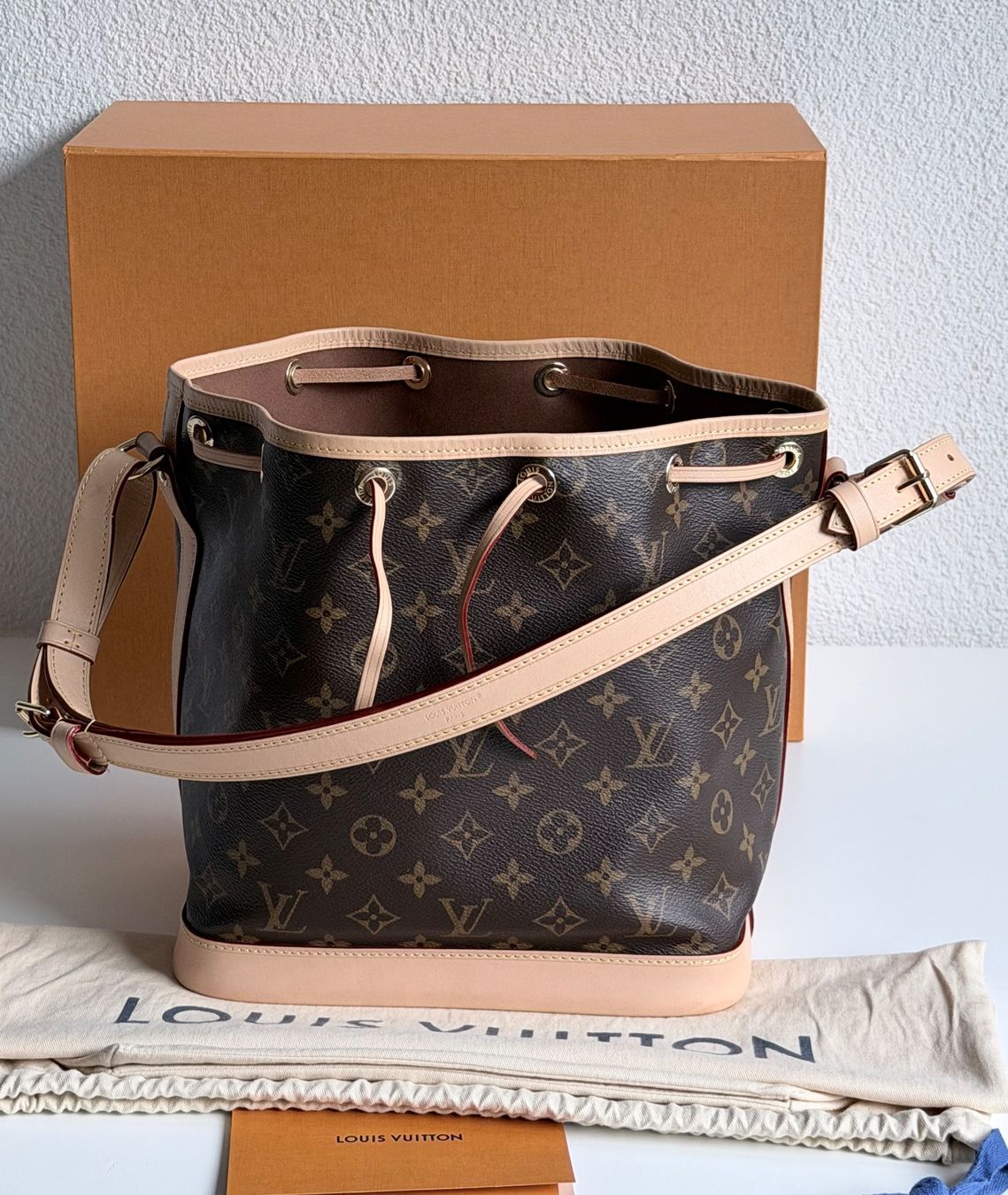 Louis Vuitton Borse da donna: Louis Vuitton Petit Noé – Usato da Reinach AG venduto da RobbisB 6