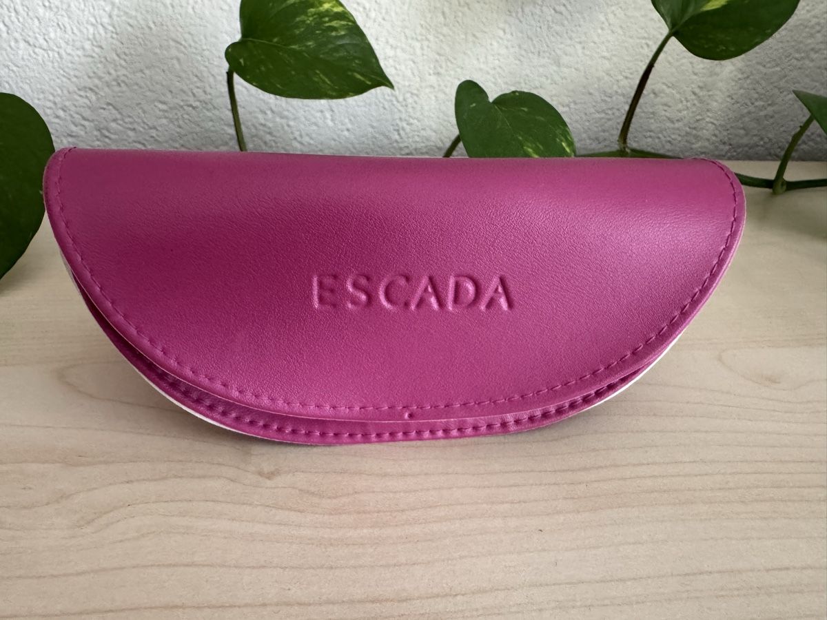 Escada Lunettes & Verres: Escada Sunglasses and Case – D'occasion à Fällanden par emilyeheim 3