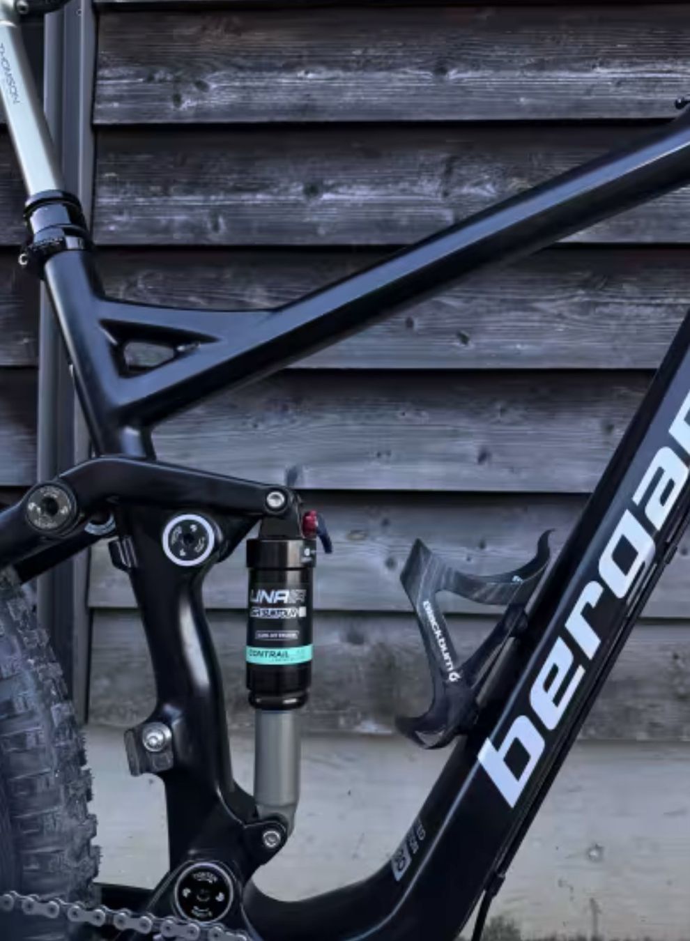 Bergamont Velos: Bergamont Contrail_AK Limited Edition – Gebraucht aus Münsingen von Photovirus 3