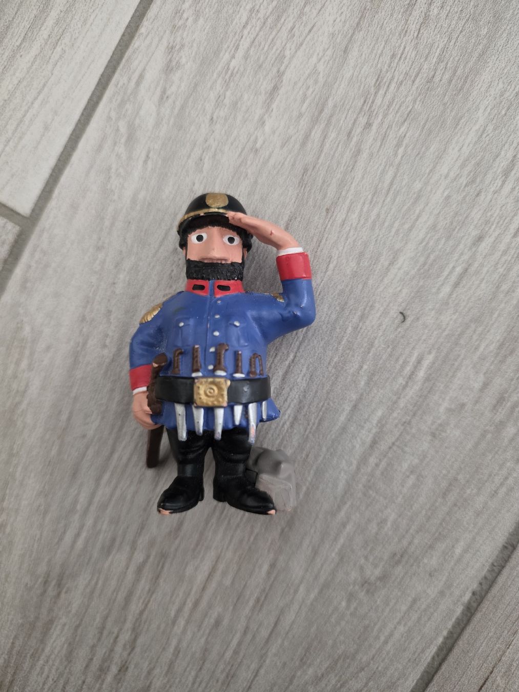 Tonies Statuette: TONIES Räuber Hotzenplotz - Neues vom Räuber Hotzenplotz – Usato da Dorf venduto da Echo_Elements