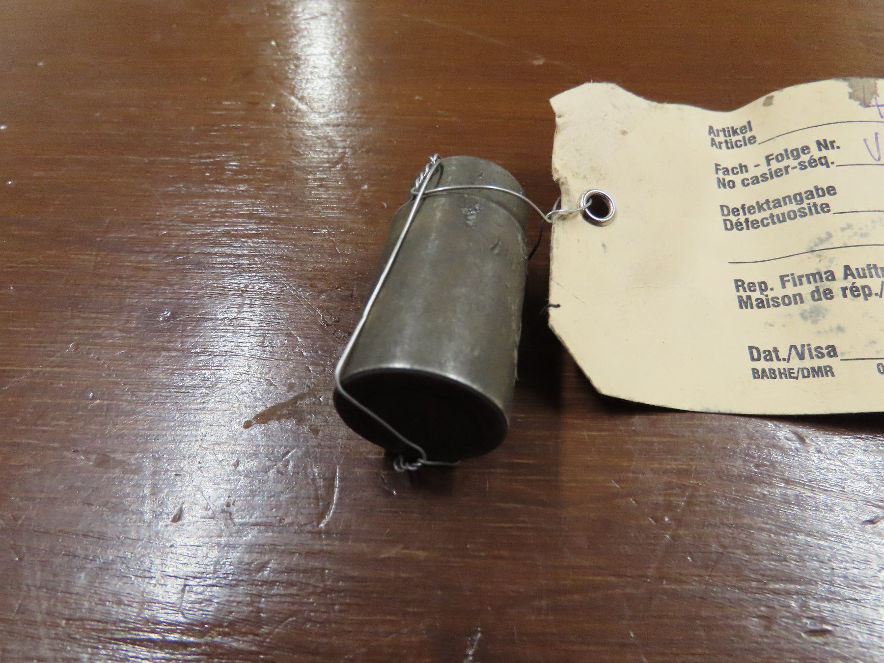 Tutti gli attrezzi: Düsenschutzkappe VW 434 – Usato da Alpnach-Dorf venduto da Hess-Automobile 1