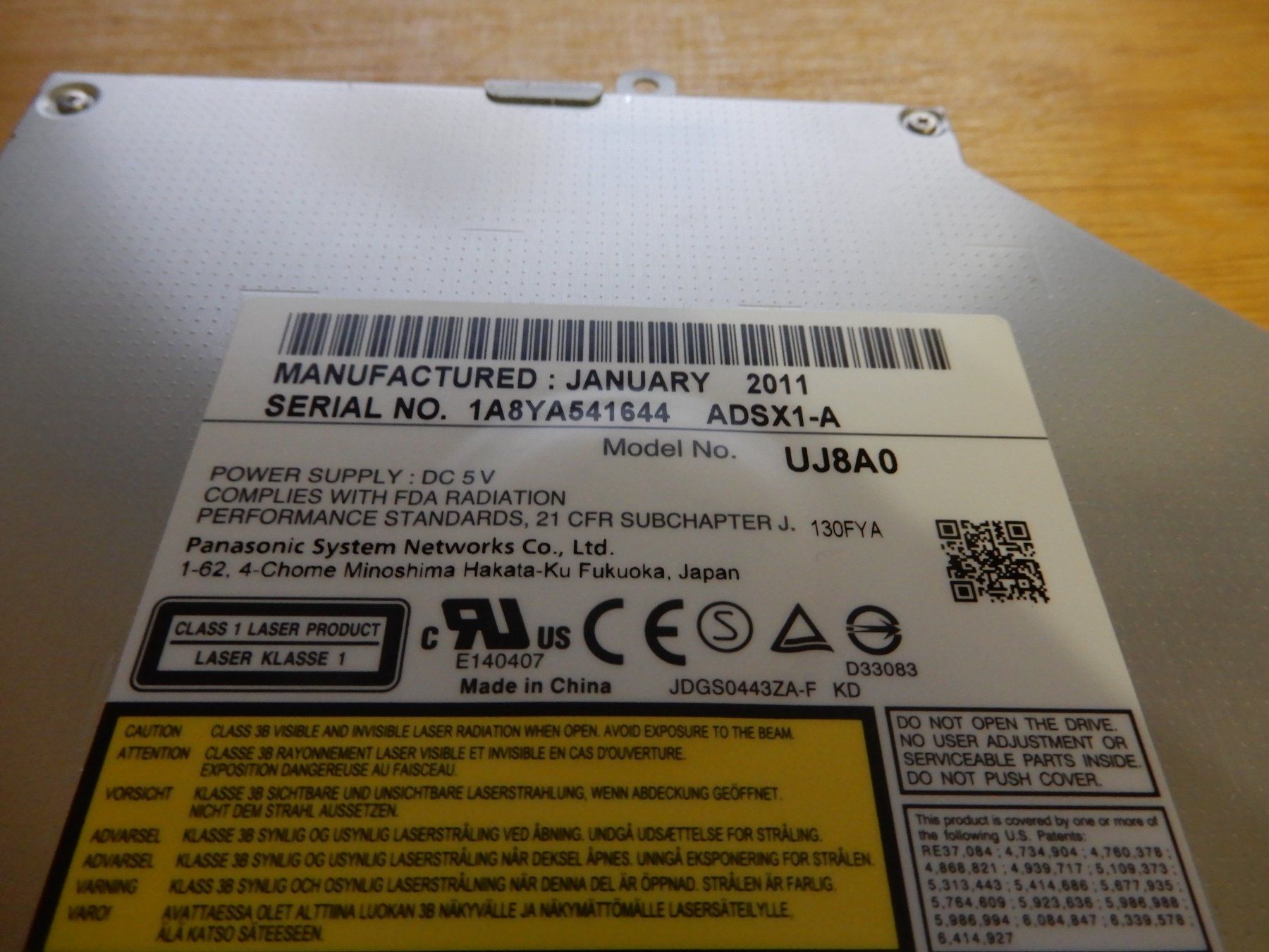 Laufwerke & Adapter: Panasonic UJ8A0 SATA 8x DVD 24x CD Burner Writer Internal Dr – Gebraucht aus Worben von MaKo3252 5