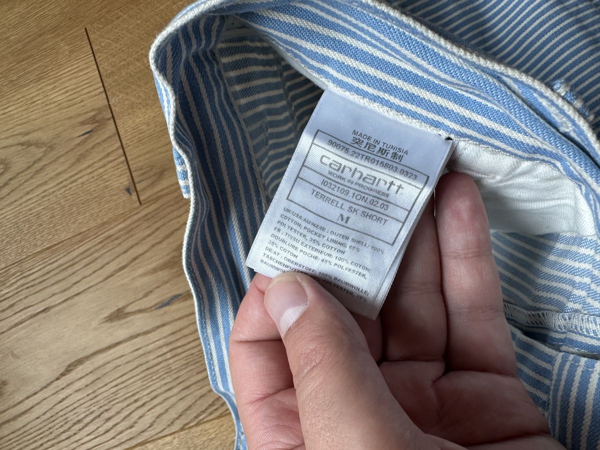 Carhartt Pantaloni: Carhartt WIP Terrell Single Knee Short – Usato da Düdingen venduto da kleidungsmarktplatz 2