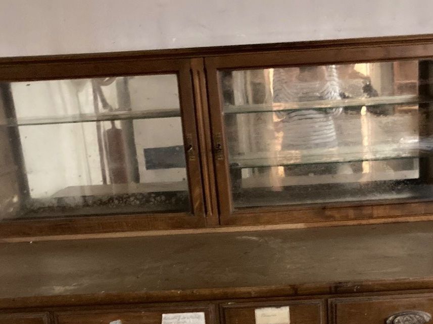Vetrine: Glasvitrine aus Holz – Usato da Neuenhof venduto da mar_ft5b 1