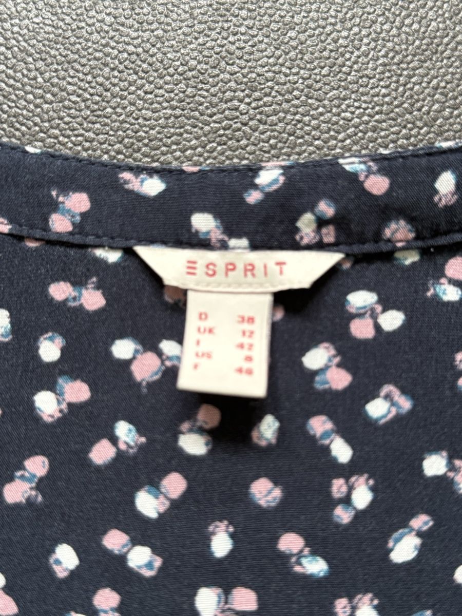 Esprit Blusen: Esprit Blouse, Size 38, Navy with Floral Dots – Gebraucht aus Horgen von thesilverarrow