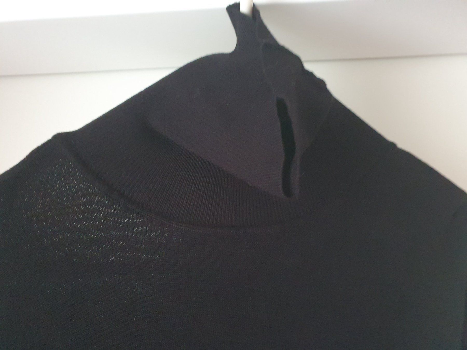 Maglioni & Felpe: Cooler Strick-Long-Rollkragen-Pullover in Schwarz Gr.48 – Usato da Zweidlen venduto da Shubli 1
