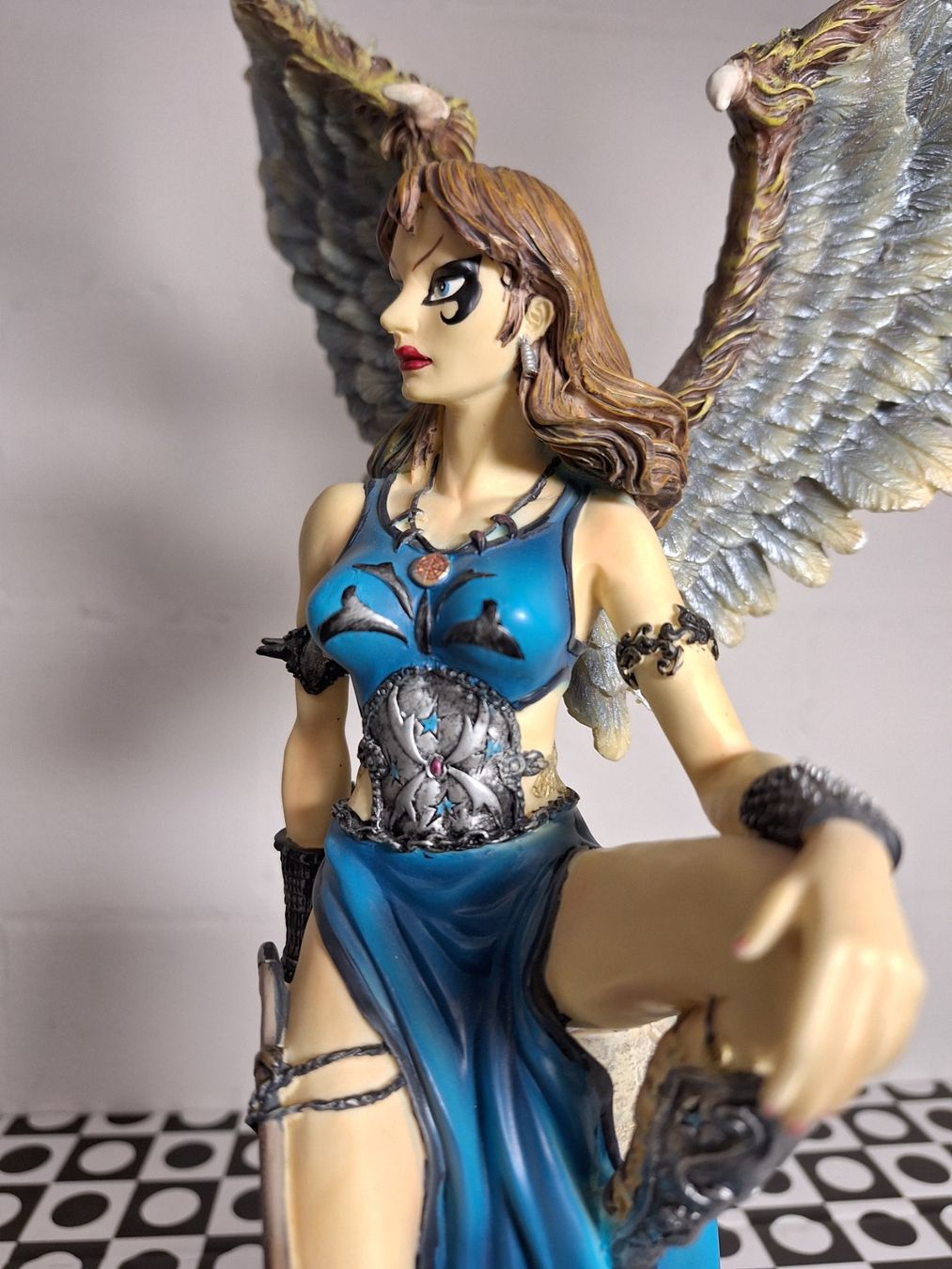 Statuette: Fantasyfigur "Elfe mit Schwert" – Usato da Niederhasli venduto da ZZoki 4