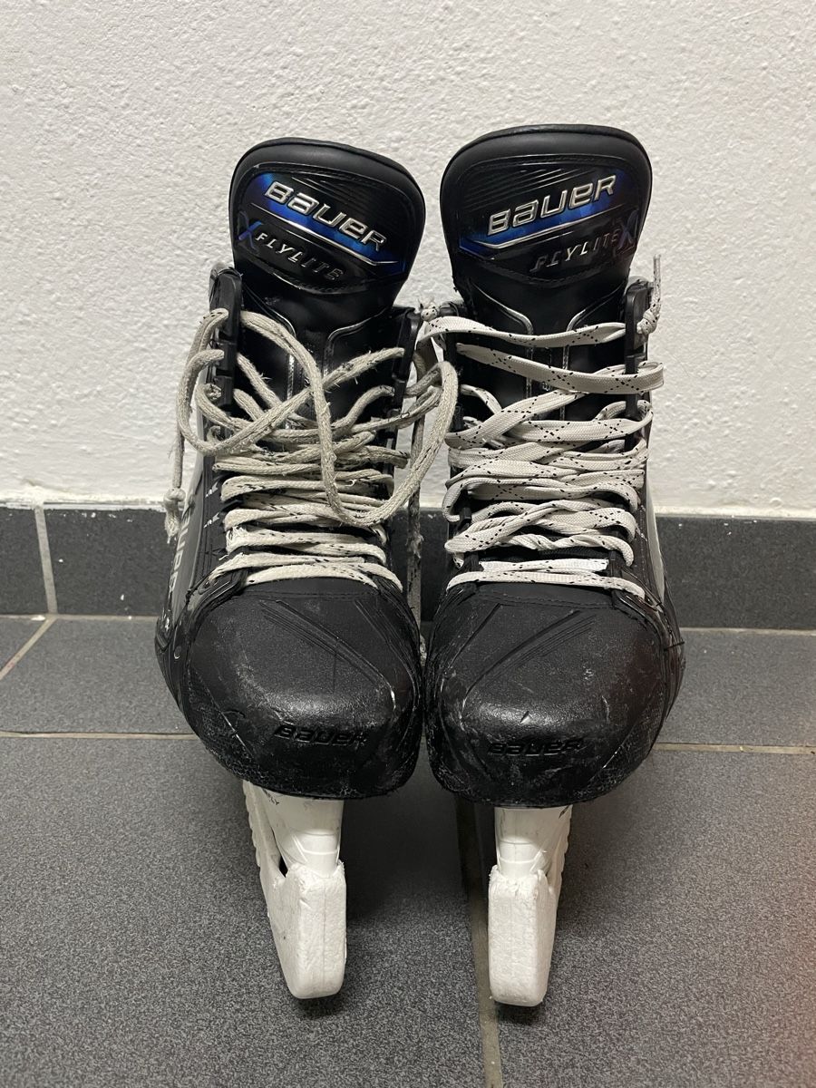 Bauer Pattini da ghiaccio: Bauer Flylite Schlittschuhe Gr9 Fit1 – Usato da Chur venduto da fad_2lp2 6
