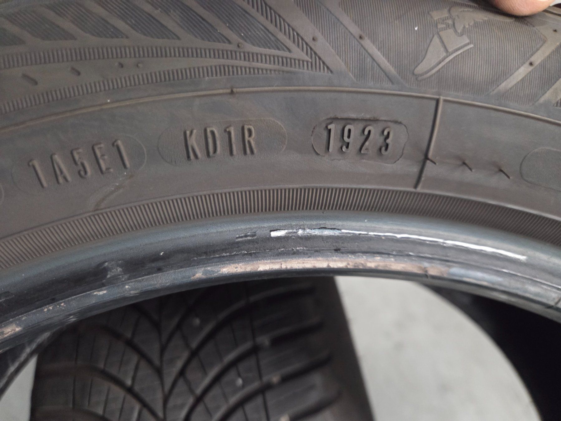 Pneus & Kompletträder: 205 /55 R 17   95V – Gebraucht aus Fischbach-Göslikon von Emanuel.Bardhi 5