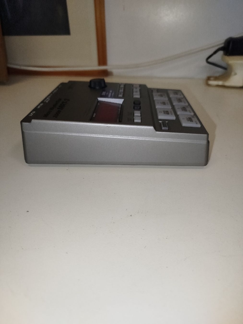 Sistema di controllo: Zoom MRT-3 Micro Rhythm Trak - Kultiger Sequenzer(em24) – Usato da Künten venduto da Schnaepplihuus 3
