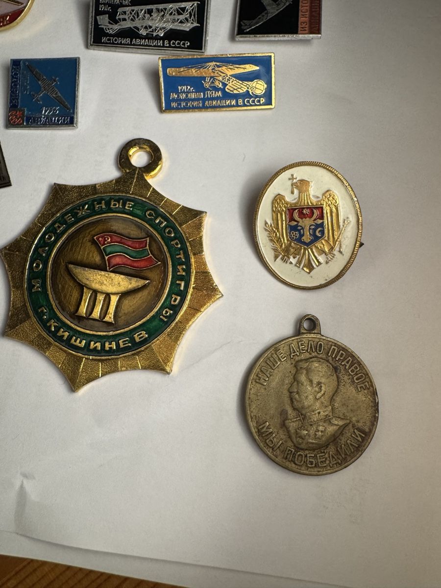Médailles: Lot soviétiques - Collection histoire USSR – D'occasion à Vésenaz par Angela.C3 2