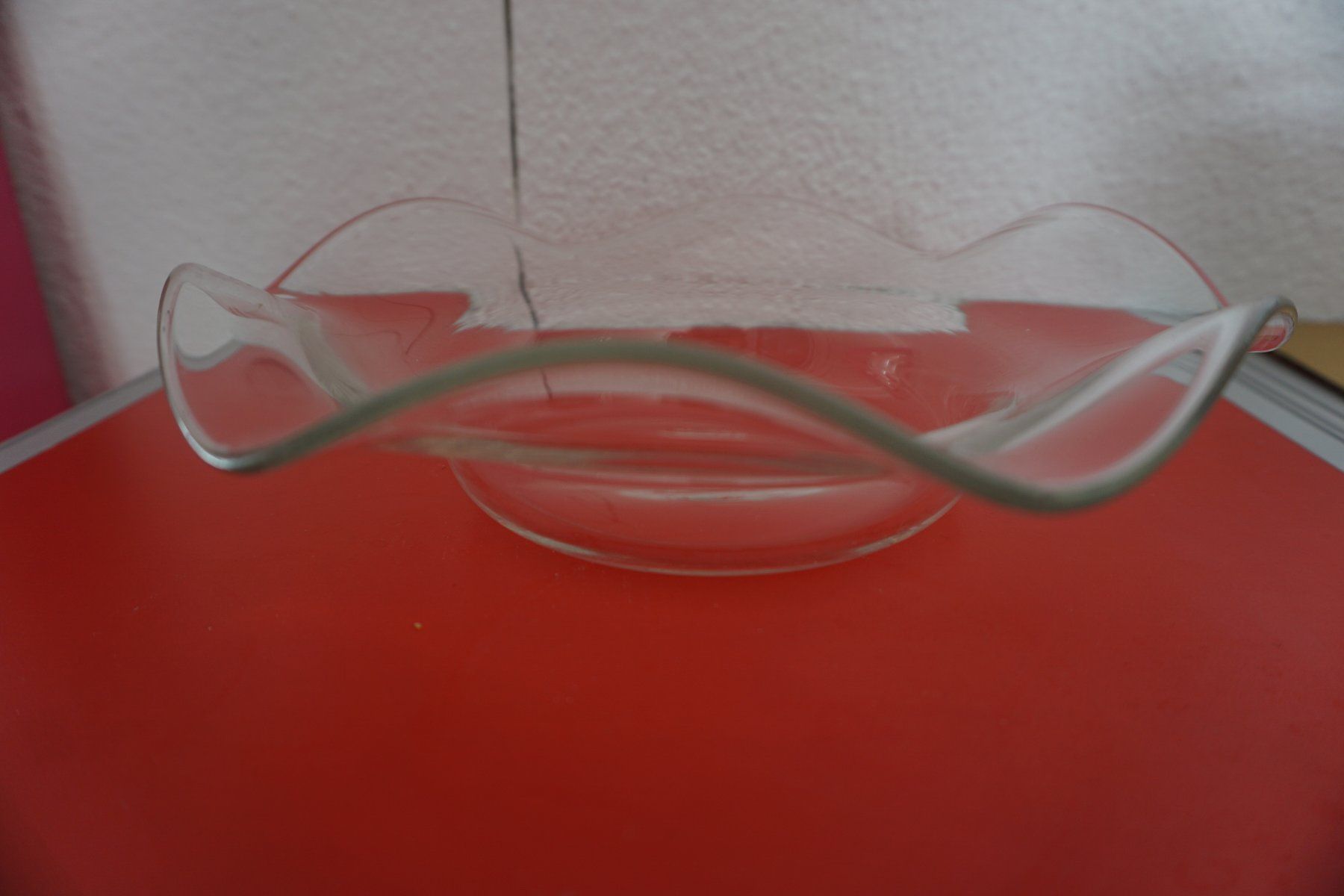 Ciotole: Glasschale  mit geschwungenem Rand – Usato da Hochdorf venduto da Aguadulce