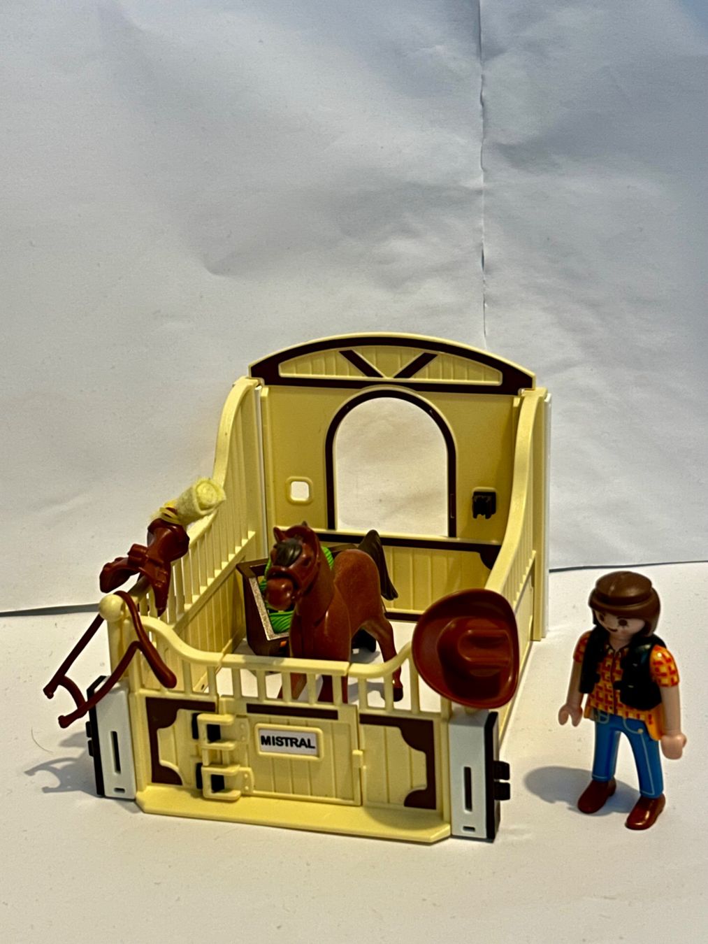 Playmobil Giocattoli: Playmobil Stall – Usato da Neftenbach venduto da boskop1 2
