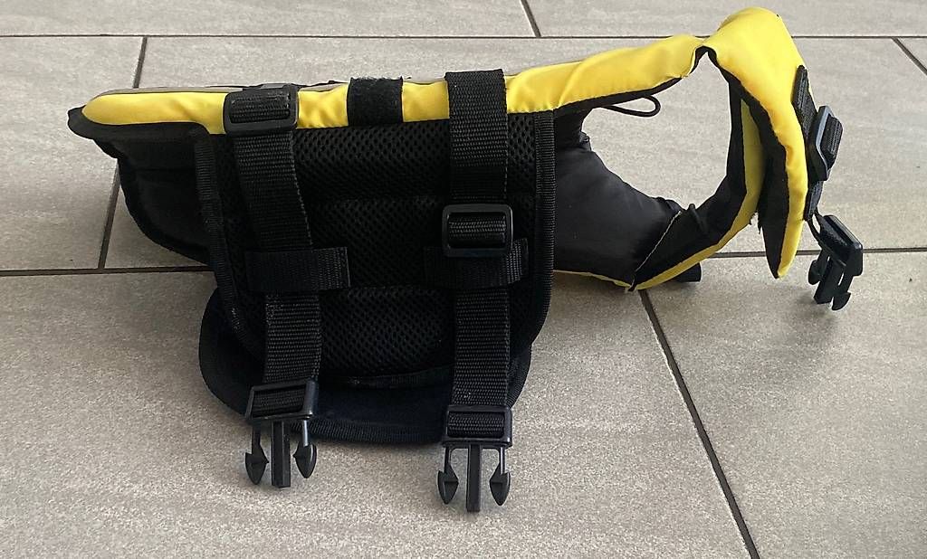 Schwimmwesten: swisspet Schwimmweste S1, Grösse S       – Gebraucht aus Wetzikon ZH von masabelina63 3