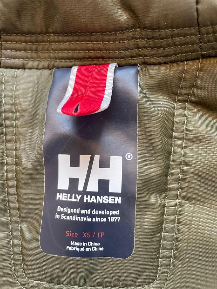 Helly Hansen Giacche: Helly Hansen Wintermantel, Khaki, XS - Warm durch den Winter – Usato da Altendorf venduto da peruzzo 1