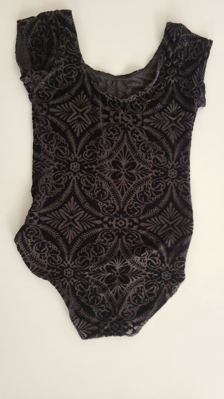 Sonstige Unterwäsche: Black Milk Body Grösse M – Gebraucht aus Wollerau von jes_lp7w 2