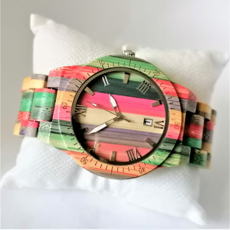 Holz-Uhr mit Kalender | Kaufen auf Ricardo