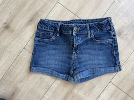 Short jeans taille 152