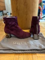 Alexander McQueen Stivaletti Bordeaux in camoscio, Taglia 36