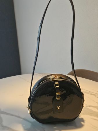 Louis Vuitton Boite Chapeau Souple, Schwarz