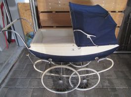 Oldtimer Kinderwagen (Sammlerstück)