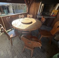 Holztisch