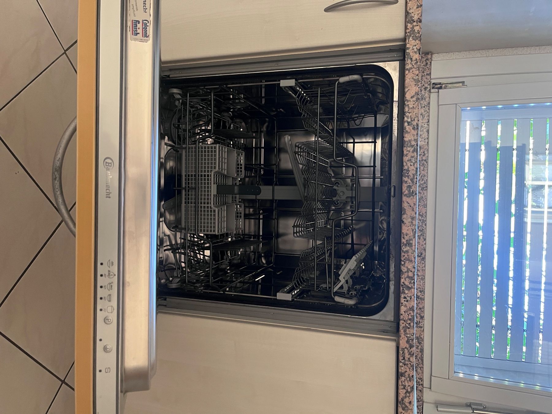 Cucine complete: cucina usata in ottimo stato – Usato da Lugano venduto da bre_5jkw 5