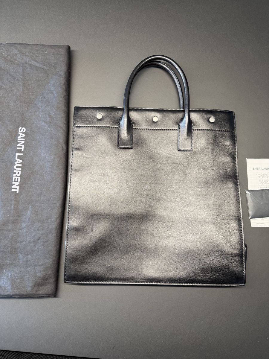 Saint Laurent Borse: Saint Laurent Leder Tasche – Usato da Zürich venduto da T_Lot 2