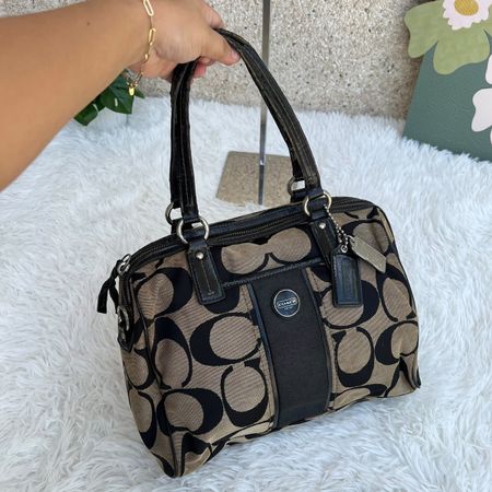 COACH Handtasche Monogramm Canvas Leder 31x25cm guter Zustan