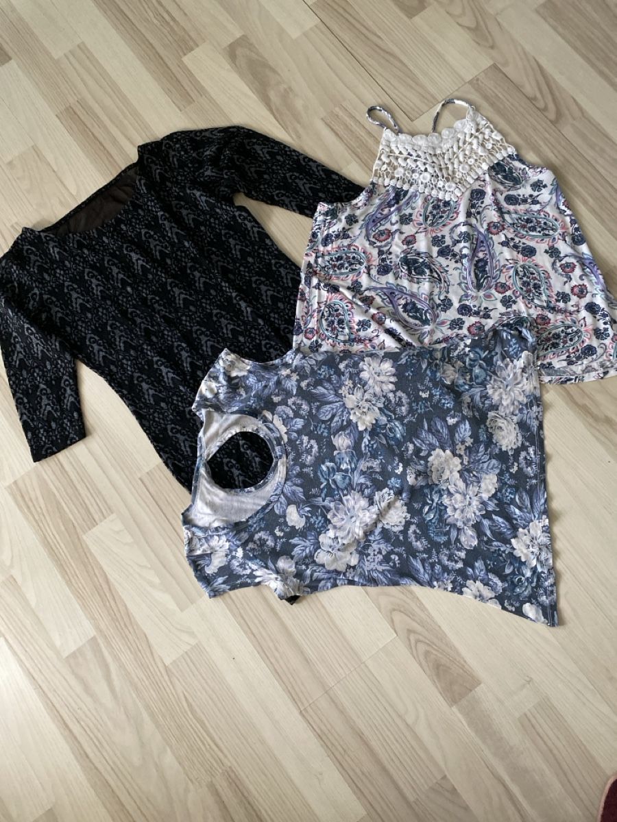 Lots de vêtements: Kleiderpaket Gr.M – D'occasion à Strengelbach par Bycy