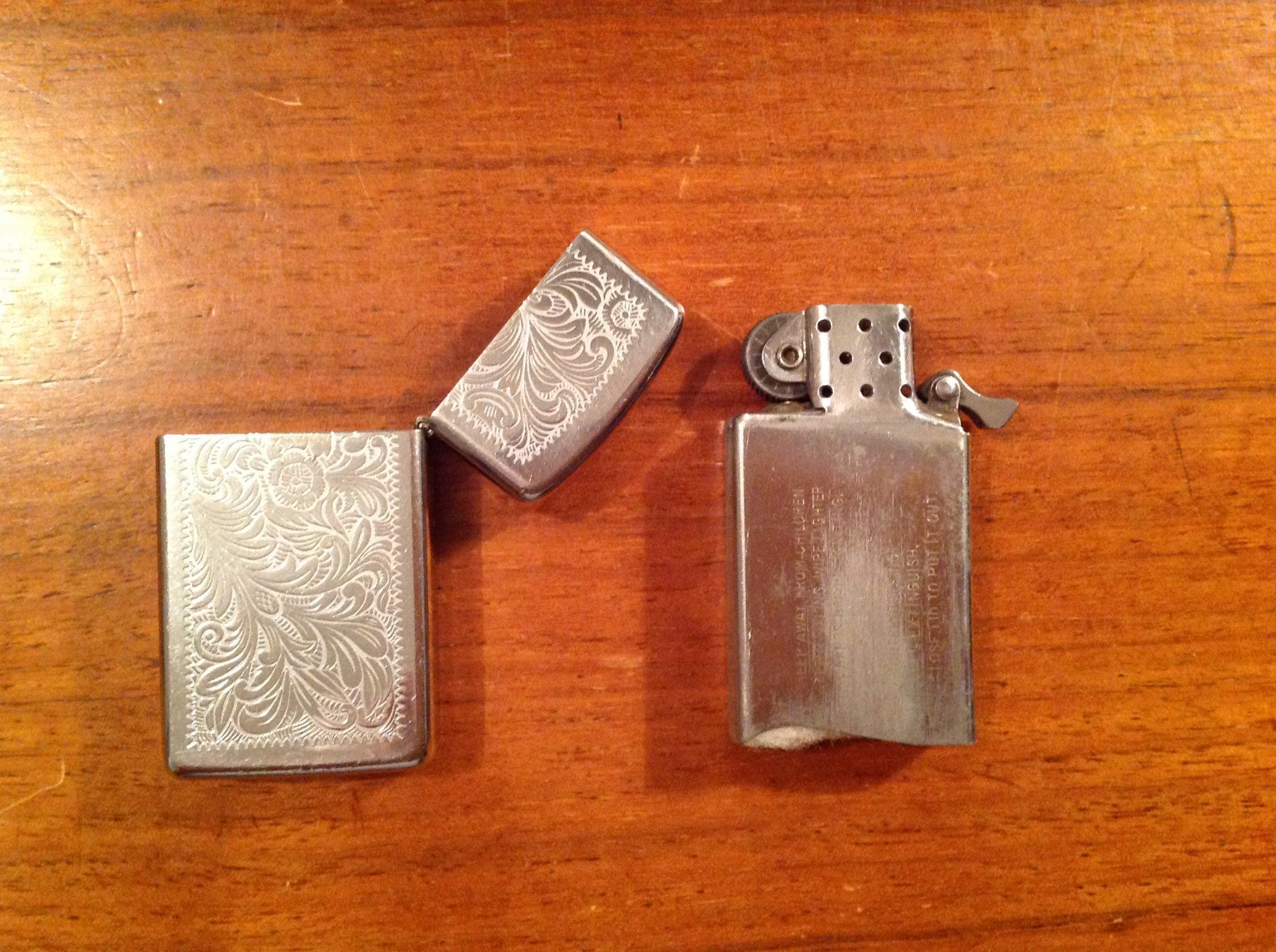 Zippo Briquets: Zippo slim - E - V – D'occasion à Vuiteboeuf par broticaire 1