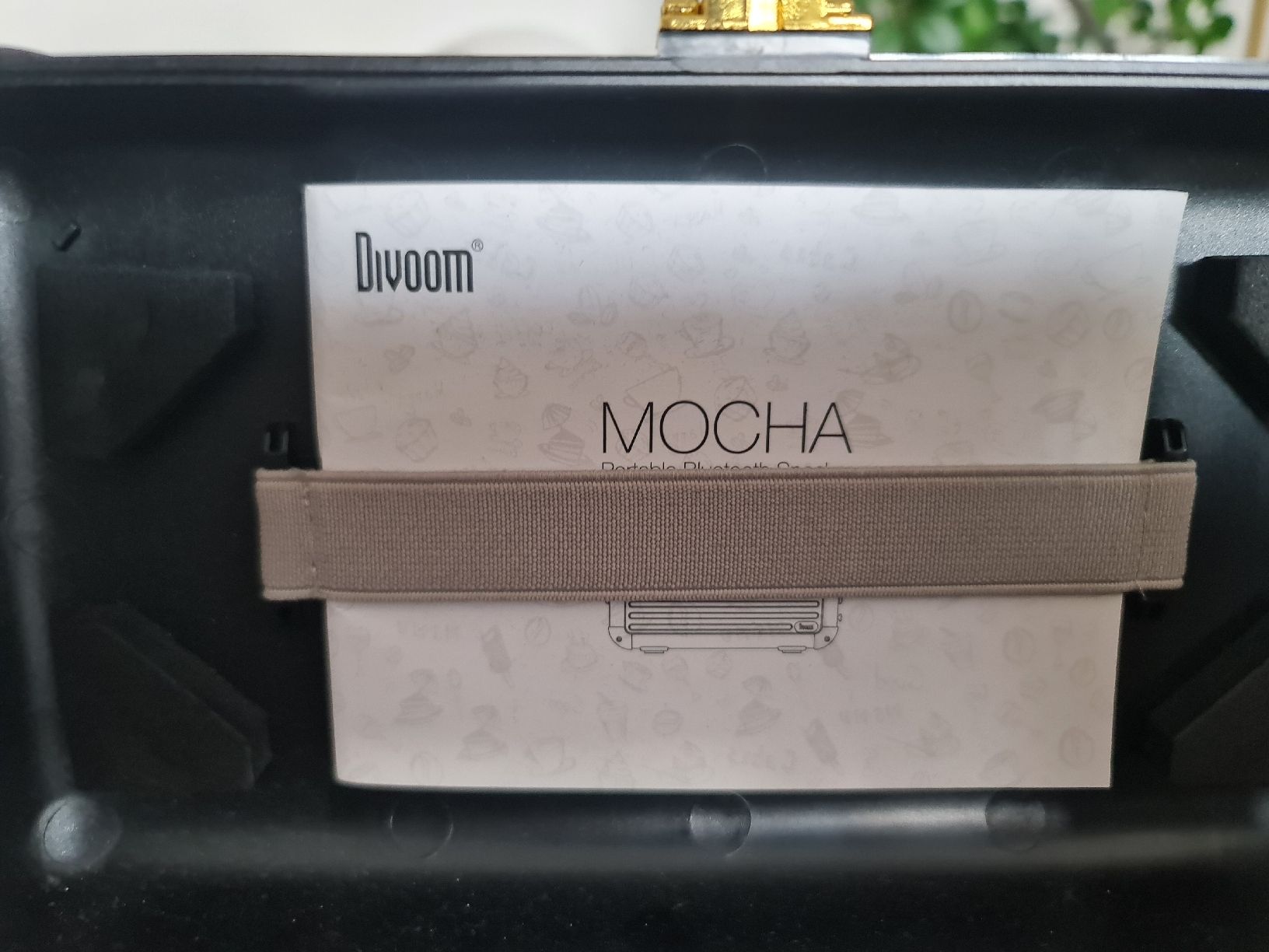 Casse acustiche: Divoom Mocha 40 W Retro Bluetooth Speaker, 25 Hours Playtime – Nuovo (secondo la descrizione) da Zürich venduto da MartiniusX 7